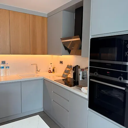 Exclusive Luxury With Private Pool & Sea View *